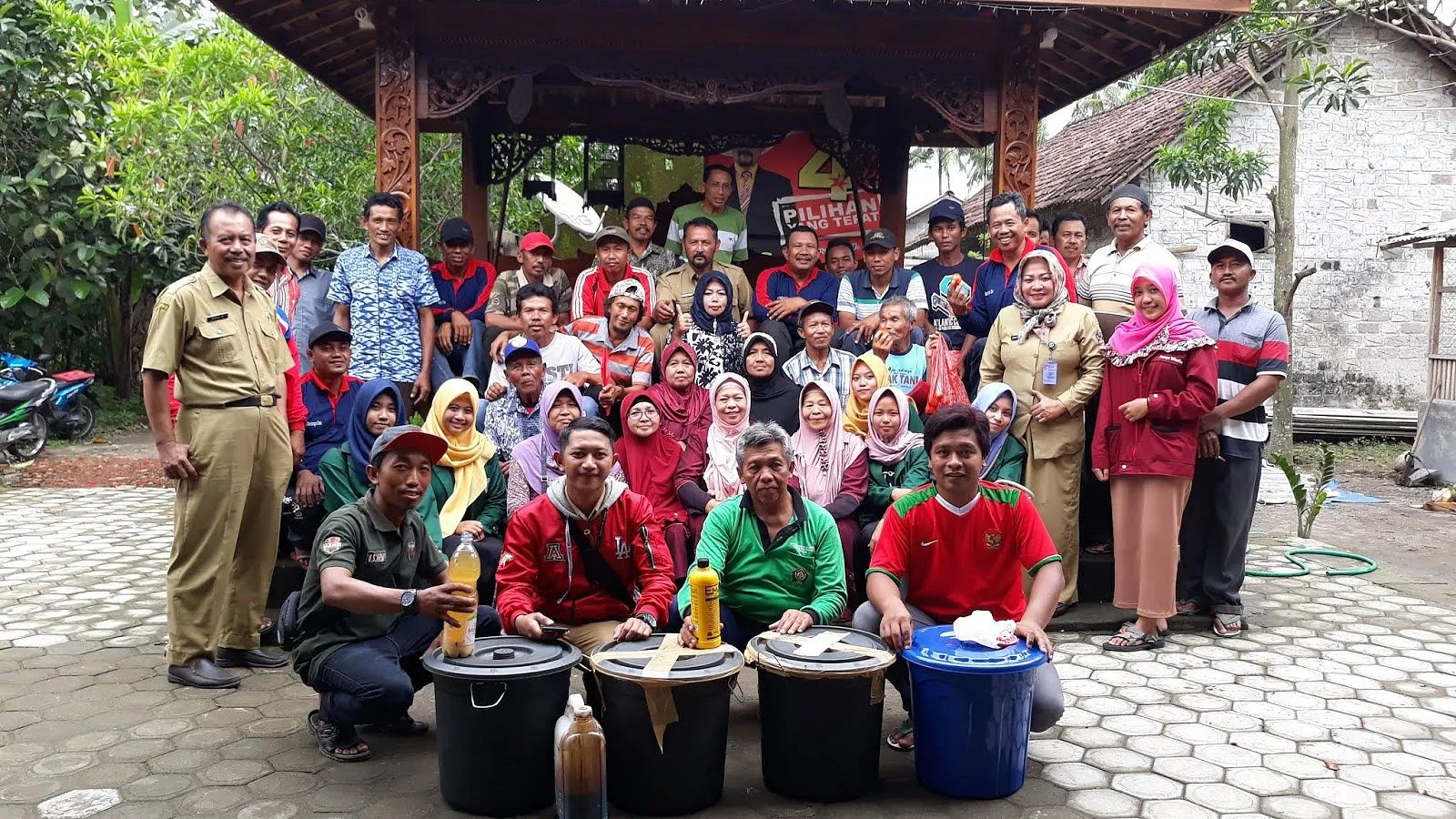 Agribisnis dan Pemberdayaan Masyarakat Adat